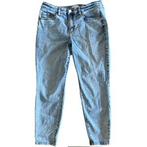 Lane Bryant Plus Size Skinny Jeans Size 16 Light Wash Signature Fit Mid Rise